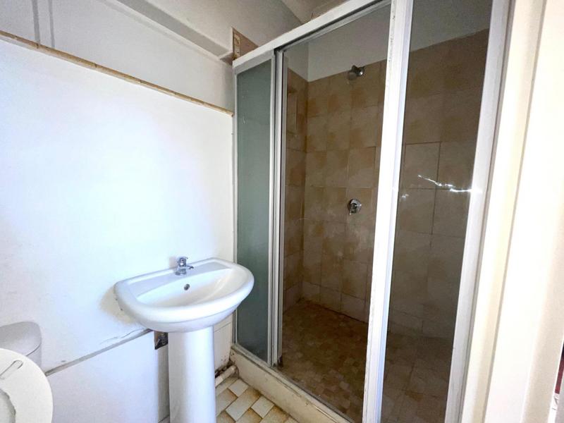 To Let 10 Bedroom Property for Rent in Bult West North West